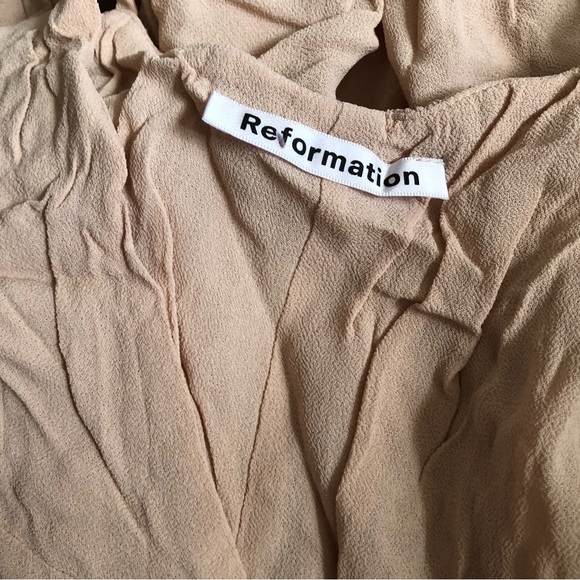 ✨ SALE✨ Reformation Callalily Dress - Champagne - Picture 6 of 8